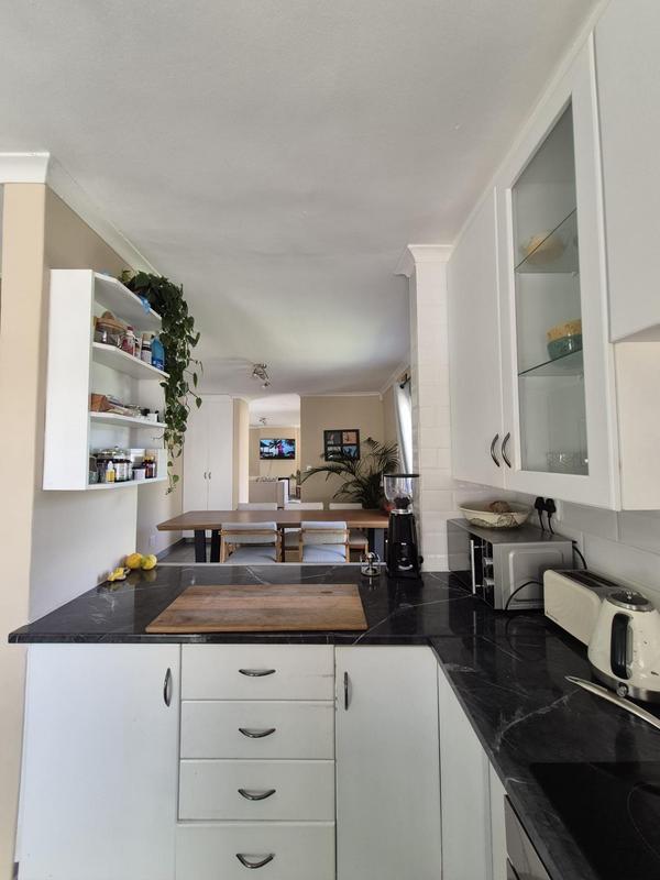 To Let 3 Bedroom Property for Rent in Hout Bay Western Cape